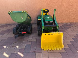 Tractor John Deere con Remolque y Pala