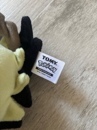 Peluche Mimikyu Pokémon