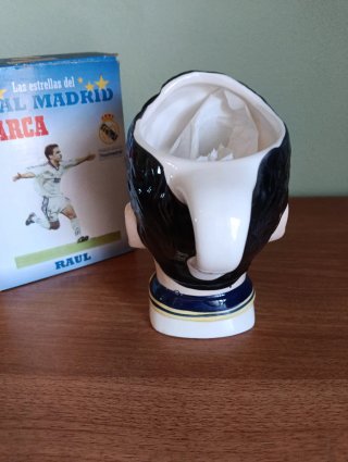 Figura Raúl Real Madrid NUEVO en caja