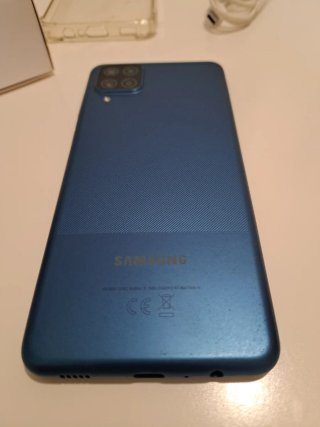 Samsung A12 Azul + Funda y Cable de carga