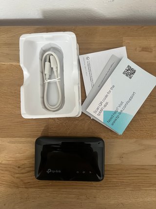 Router portatil TP-Link M7005 4G LTE Wi-Fi Móvil