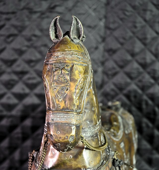 Caballo Metal Estilo Indio Tradicional