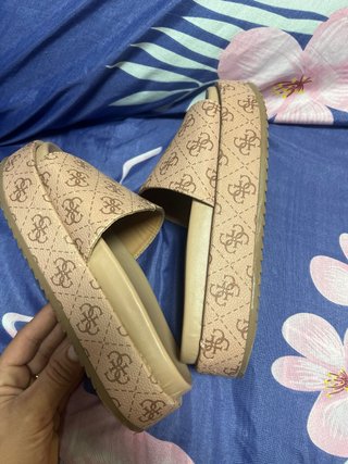 Sandalias Guess Beige Talla 38