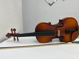 Violín Thomann Clasico 4/4