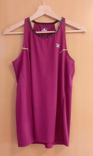 Camiseta deportiva sin mangas