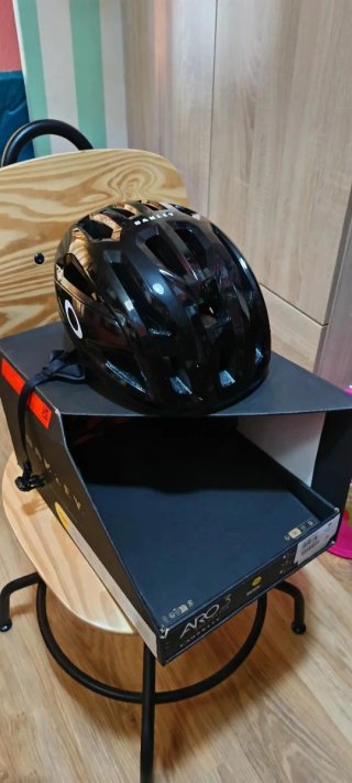 Casco de bicicleta negro Oakley Aro 3 mips