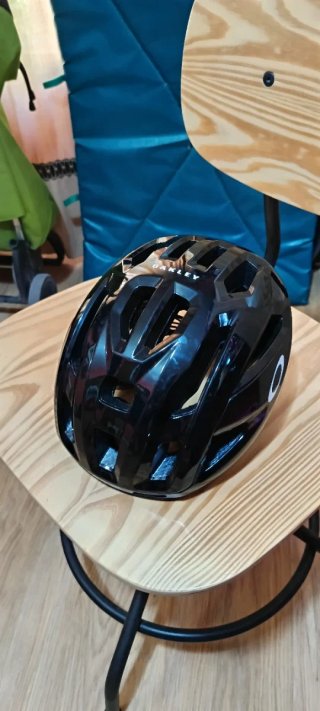 Casco de bicicleta negro Oakley Aro 3 mips