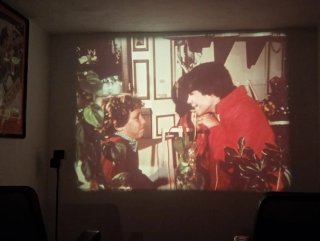 Largometraje 16mm + póster  LA MAGIA DE PARCHIS