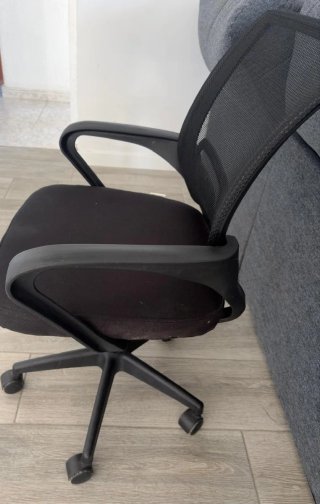 Silla de escritorio negra