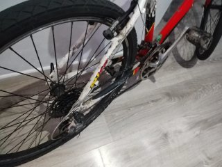 Bicicleta BH 26 Roja y Blanca