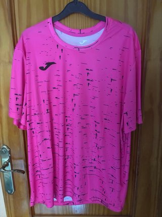 Camiseta técnica Joma rosa