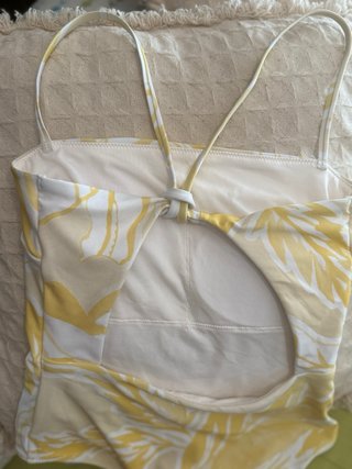 Bañador H&M estampado floral