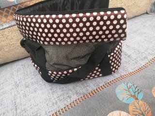 Bolsa para mascotas con lunares