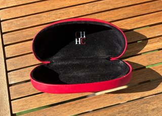 Funda gafas Carolina Herrera