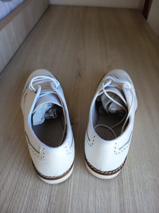 Traje y zapatos de comunión para niño