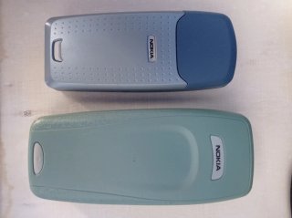 Confezione 4 Nokia classici e caricabatterie