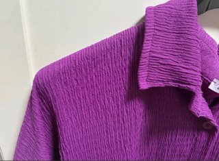 Camisa morada oversize