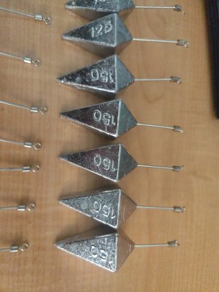 Lote 34 plomos surfcasting