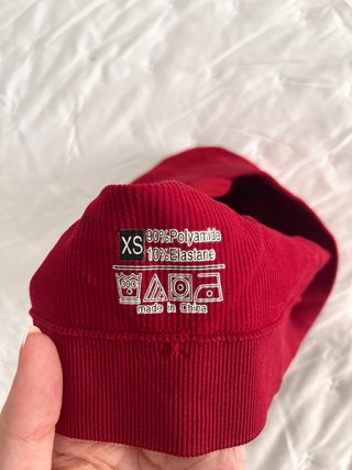Top deportivo rojo talla XS