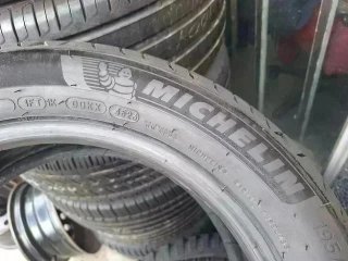 195 55 R16 87H Michelin - 1 neumático +85%