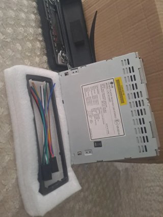LG CD MP3 Car Stereo Receiver