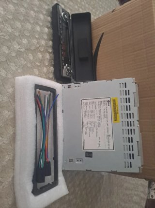 LG CD MP3 Car Stereo Receiver