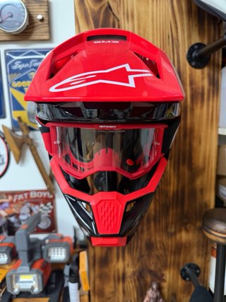 Casco Alpinestars SM23 Radius + Gafas