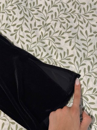 Pantaloni neri in velluto Zara - taglia S