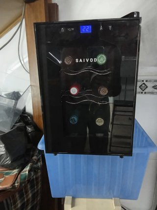 Vinoteca para 6 botellas