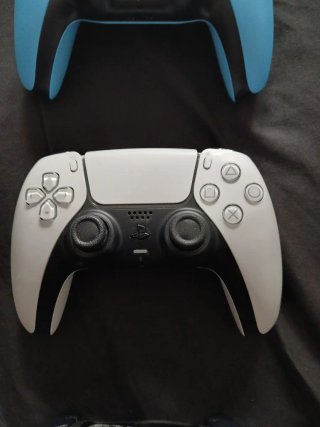 Controller PS5 originali funzionanti 45€ cadauno