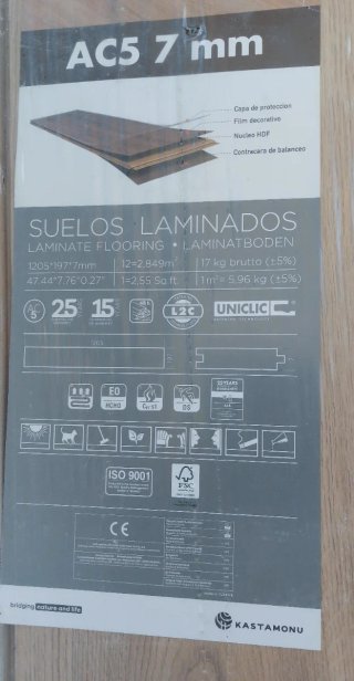 Suelo laminado madera