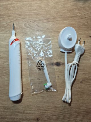 Cepillo Eléctrico Oral-B PRO 2 2000