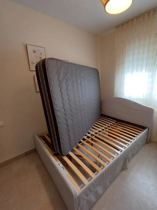 Cama 140x200 cm nueva