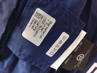 Plumón Helly Hansen reversible amarillo