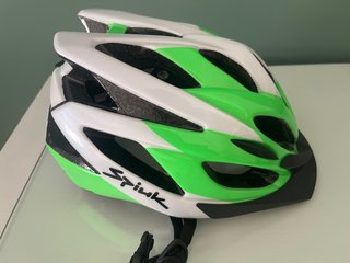 Casco Spiuk bici blanco y verde