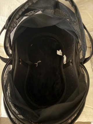 Trasportin para mascotas en bicicleta.