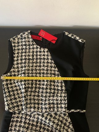 Vestido Carolina Herrera pata de gallo