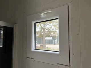 Contenedor oficina 24m2