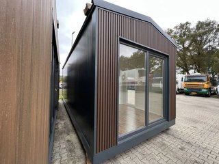 Contenedor oficina 24m2