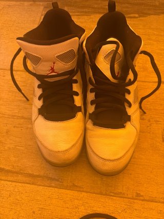 Zapatillas Nike Jordan niño Talla 35