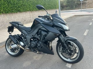 Kawasaki Z1000 Negra Mate 39.900km