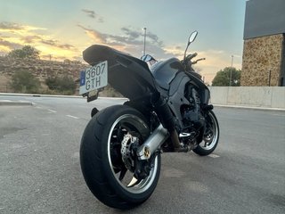 Kawasaki Z1000 Negra Mate 39.900km