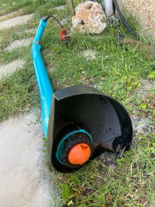 Cortabordes Eléctrico Azul