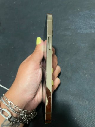 iPhone 12 Pro Oro