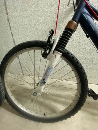 Bicicleta infantil azul 24 pulgadas ( 9 a 12 años)