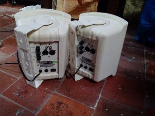 Altavoces activos Monacor MKA-60