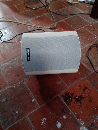 Altavoces activos Monacor MKA-60