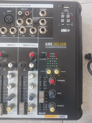 Console di mixaggio AMS 202 USB con Echo