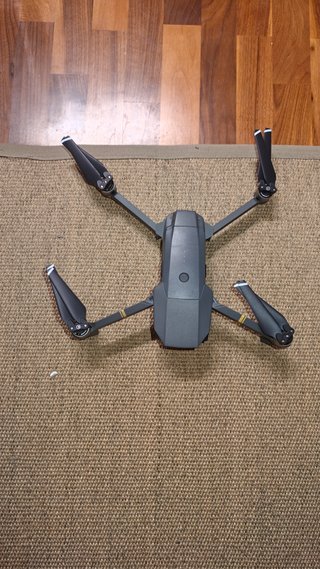 DJI Mavic Pro + Goggles FPV + 4 Baterías