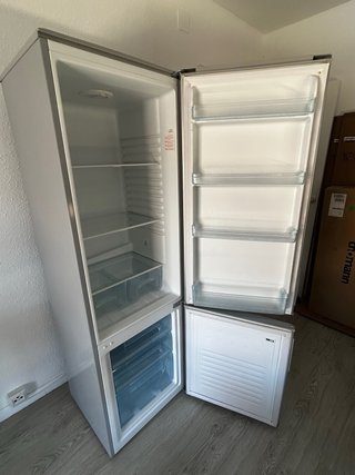 Frigorífico combi FAR 273L